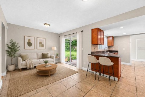 Villa ou maison à vendre à Orlando, Floride: 4 chambres, 137.4 m2 № 2330993 - photo 10