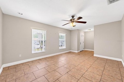 Villa ou maison à vendre à Orlando, Floride: 4 chambres, 137.4 m2 № 2330993 - photo 23