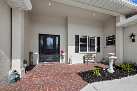 Villa ou maison à vendre à Bradenton, Floride: 4 chambres, 241.17 m2 № 2410559 - photo 5