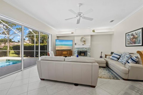 Villa ou maison à vendre à Bradenton, Floride: 4 chambres, 241.17 m2 № 2410559 - photo 19