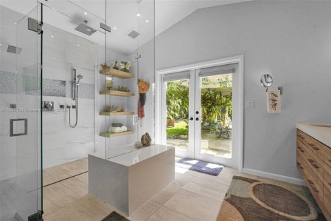 House in Palmetto Bay, Florida 4 bedrooms, 204.94 sq.m. № 1948713 - photo 8