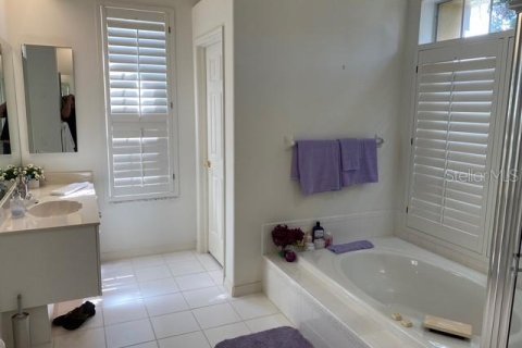 Casa en venta en New Port Richey, Florida, 3 dormitorios, 204.57 m2 № 2386424 - foto 17