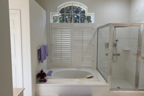 Casa en venta en New Port Richey, Florida, 3 dormitorios, 204.57 m2 № 2386424 - foto 18
