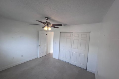 Casa en alquiler en Kissimmee, Florida, 2 dormitorios, 111.48 m2 № 1685079 - foto 9
