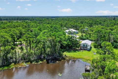 Villa ou maison à vendre à Punta Gorda, Floride: 3 chambres, 125.23 m2 № 2219803 - photo 4