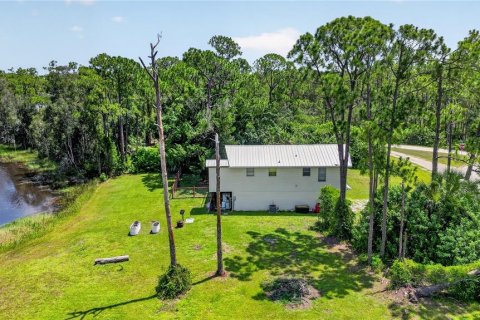 Villa ou maison à vendre à Punta Gorda, Floride: 3 chambres, 125.23 m2 № 2219803 - photo 29