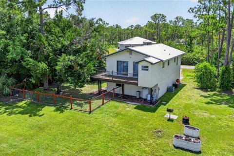 Villa ou maison à vendre à Punta Gorda, Floride: 3 chambres, 125.23 m2 № 2219803 - photo 12