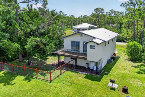 Villa ou maison à vendre à Punta Gorda, Floride: 3 chambres, 125.23 m2 № 2219803 - photo 11