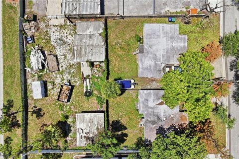 Propiedad comercial en venta en Orlando, Florida, 302.68 m2 № 2200680 - foto 6