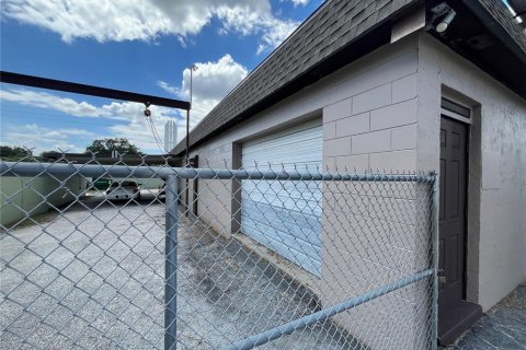 Propiedad comercial en venta en Orlando, Florida, 302.68 m2 № 2200680 - foto 8