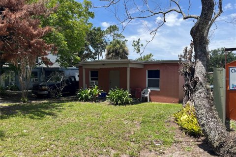Propiedad comercial en venta en Orlando, Florida, 302.68 m2 № 2200680 - foto 3