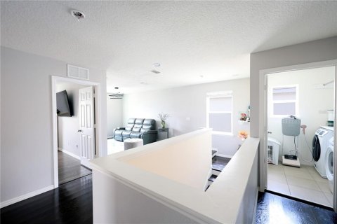 Casa en venta en Kissimmee, Florida, 4 dormitorios, 214.33 m2 № 1852724 - foto 12