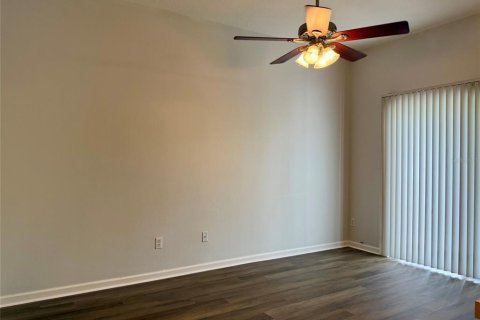 Touwnhouse à louer à Orlando, Floride: 3 chambres, 103.68 m2 № 2380892 - photo 4