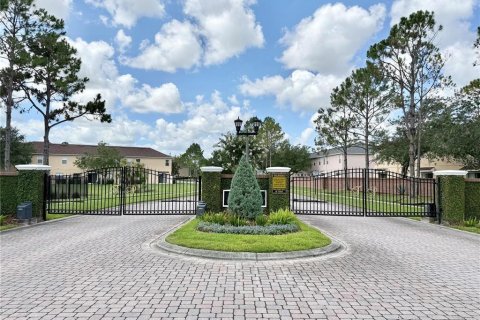 Touwnhouse à louer à Orlando, Floride: 3 chambres, 103.68 m2 № 2380892 - photo 17