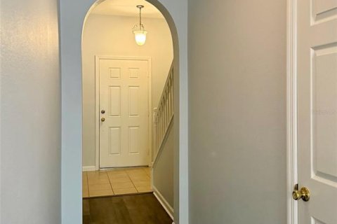 Touwnhouse à louer à Orlando, Floride: 3 chambres, 103.68 m2 № 2380892 - photo 2