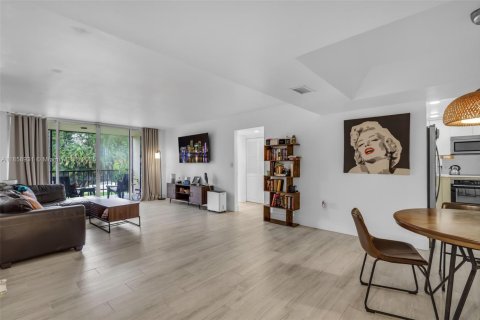 Купить кондоминиум в Дорал, Флорида 2 спальни, 137.03м2, № 1924198 - фото 3