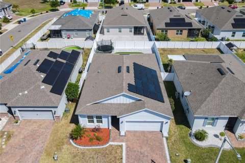 House in Haines City, Florida 4 bedrooms, 148.46 sq.m. № 1602965 - photo 3