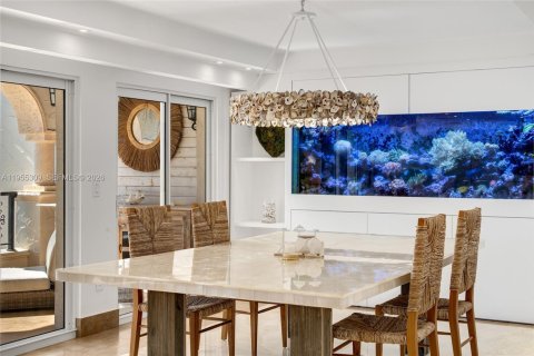 Купить кондоминиум в Майами, Флорида 3 спальни, 299.8м2, № 2020062 - фото 12