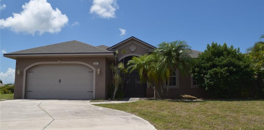 Villa ou maison à Rotonda, Floride 3 chambres, 198.44 m2 № 2156271