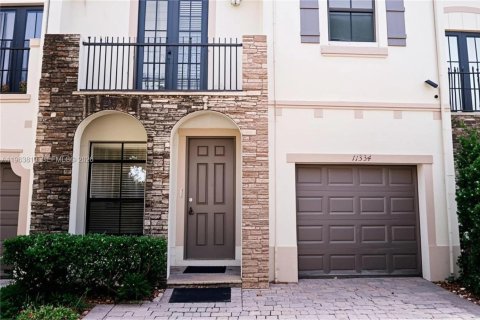 Touwnhouse à Homestead, Floride 4 chambres, 161.28 m2 № 2025485