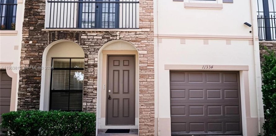 Touwnhouse à Homestead, Floride 4 chambres, 161.28 m2 № 2025485