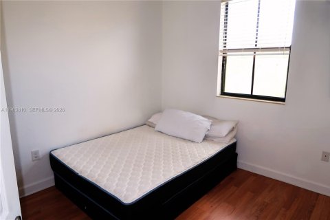 Touwnhouse à vendre à Homestead, Floride: 4 chambres, 161.28 m2 № 2025485 - photo 18