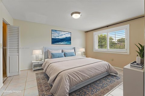 Снять в аренду виллу или дом в Дорал, Флорида 4 спальни, 183.39м2, № 1941376 - фото 12