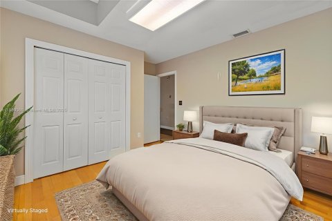 Снять в аренду виллу или дом в Дорал, Флорида 4 спальни, 183.39м2, № 1941376 - фото 7