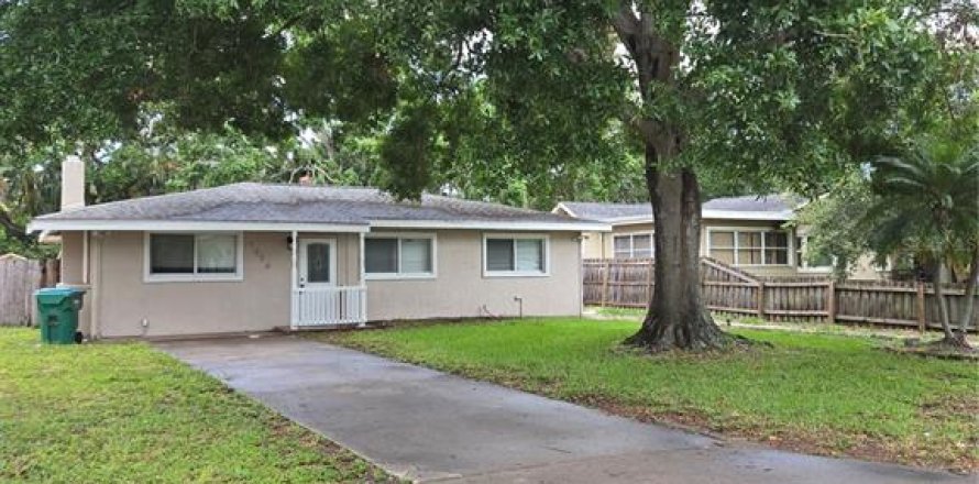 Villa ou maison à Clearwater, Floride 3 chambres, 102.66 m2 № 1744411