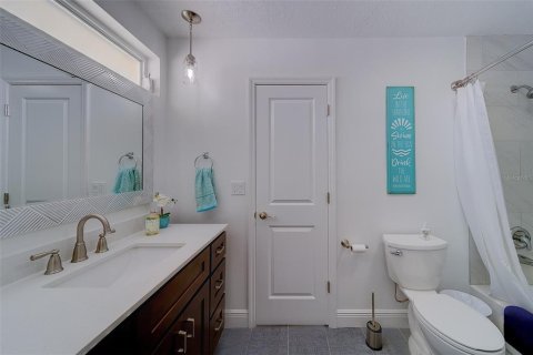 Villa ou maison à louer à Belleair Beach, Floride: 3 chambres, 191.56 m2 № 2118789 - photo 25