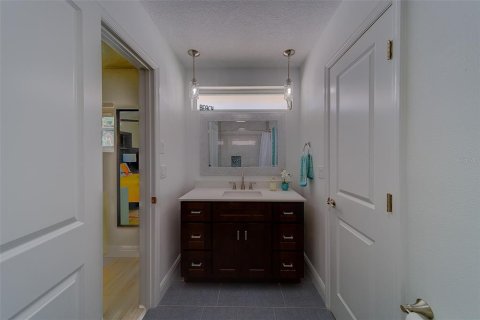 Villa ou maison à louer à Belleair Beach, Floride: 3 chambres, 191.56 m2 № 2118789 - photo 27