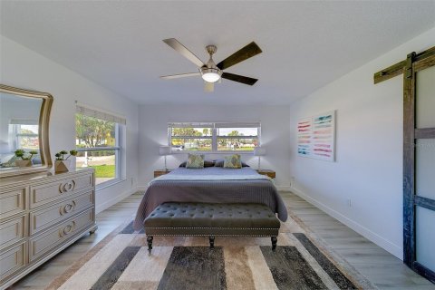 Villa ou maison à louer à Belleair Beach, Floride: 3 chambres, 191.56 m2 № 2118789 - photo 18
