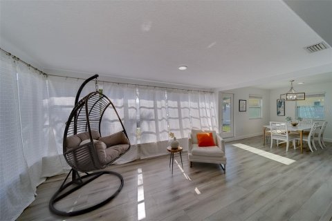 Villa ou maison à louer à Belleair Beach, Floride: 3 chambres, 191.56 m2 № 2118789 - photo 9