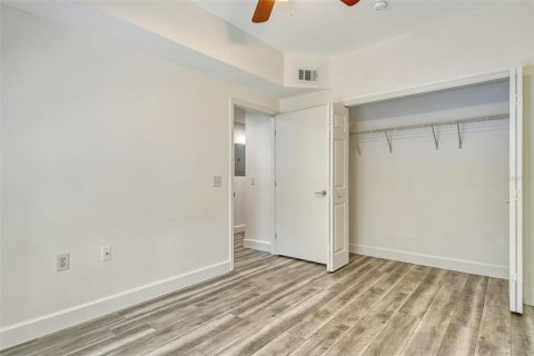 Condo in Sarasota, Florida, 3 bedrooms  № 2208098 - photo 20