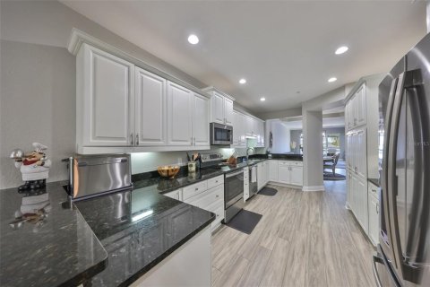 Condo in Apollo Beach, Florida, 3 bedrooms  № 1724688 - photo 7