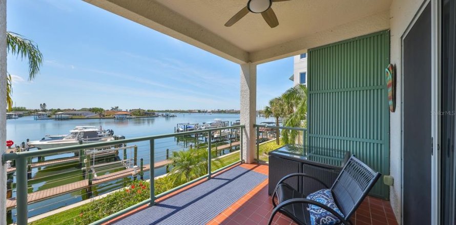 Condo in Apollo Beach, Florida, 3 bedrooms № 1724688