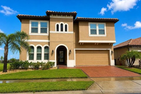 Casa en Davenport, Florida 4 dormitorios, 281.03 m2 № 2403167