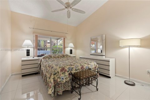 Villa ou maison à vendre à Miramar, Floride: 3 chambres, 144.18 m2 № 2026461 - photo 20