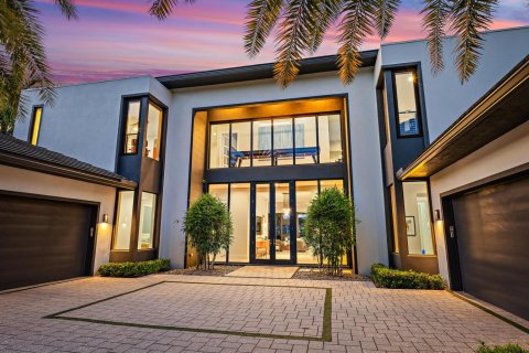 House in Jupiter, Florida 4 bedrooms, 549.33 sq.m. № 2256413 - photo 6