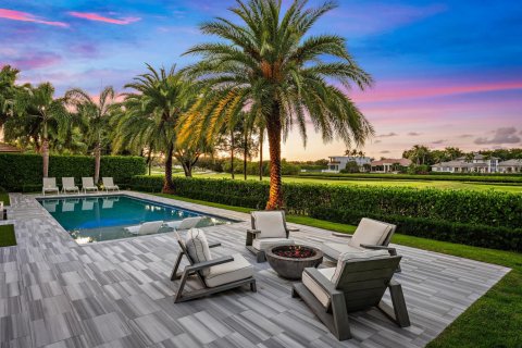 House in Jupiter, Florida 4 bedrooms, 549.33 sq.m. № 2256413 - photo 8