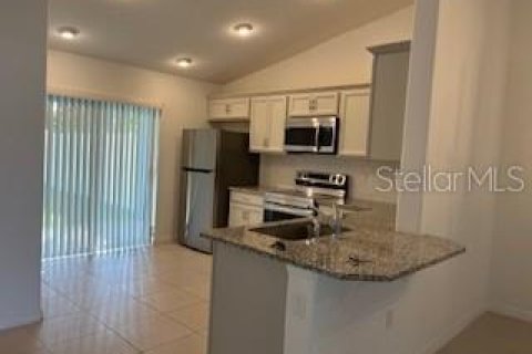Commercial property in Palm Coast, Florida 6 bedrooms, 225.38 sq.m. № 2210627 - photo 6
