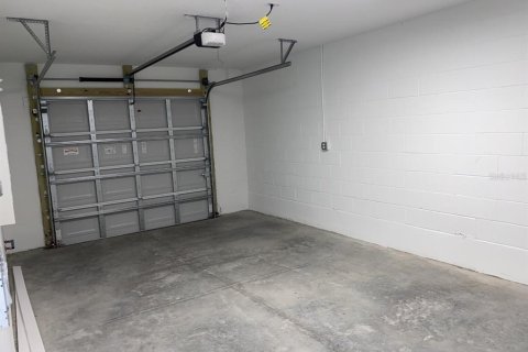 Commercial property in Palm Coast, Florida 6 bedrooms, 225.38 sq.m. № 2210627 - photo 13