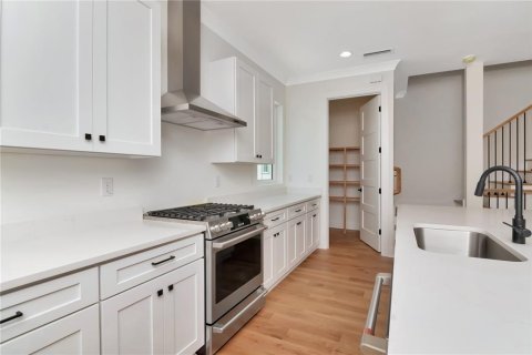 Townhouse in Tampa, Florida 3 bedrooms, 255.48 sq.m. № 1824916 - photo 17