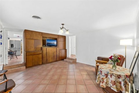 Купить виллу или дом в Коко-Бич, Флорида 5 комнат, 329.8м2, № 2141834 - фото 12