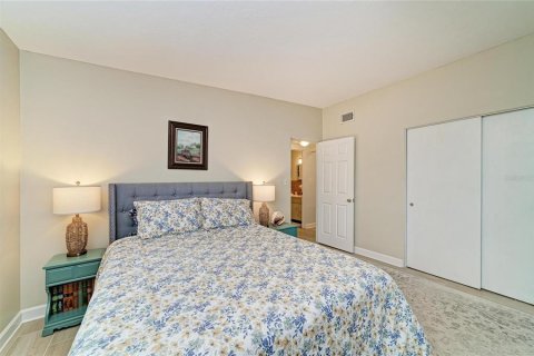 Villa ou maison à vendre à Sarasota, Floride: 3 chambres, 115.94 m2 № 2408256 - photo 27