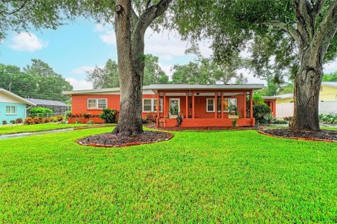 Villa ou maison à vendre à Sarasota, Floride: 3 chambres, 115.94 m2 № 2408256 - photo 2