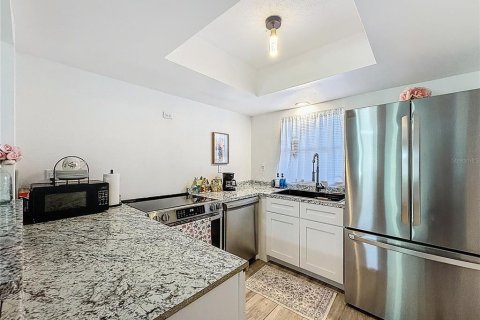 Condominio en venta en Crystal River, Florida, 1 dormitorio, 83.61 m2 № 2232790 - foto 9