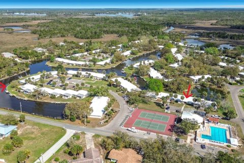 Condominio en venta en Crystal River, Florida, 1 dormitorio, 83.61 m2 № 2232790 - foto 5