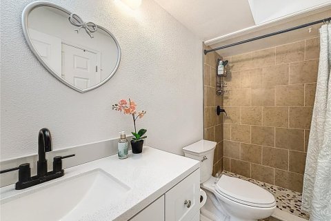 Condominio en venta en Crystal River, Florida, 1 dormitorio, 83.61 m2 № 2232790 - foto 18