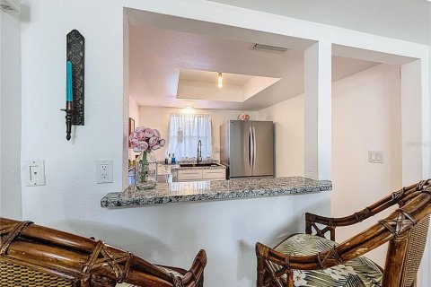 Condominio en venta en Crystal River, Florida, 1 dormitorio, 83.61 m2 № 2232790 - foto 11